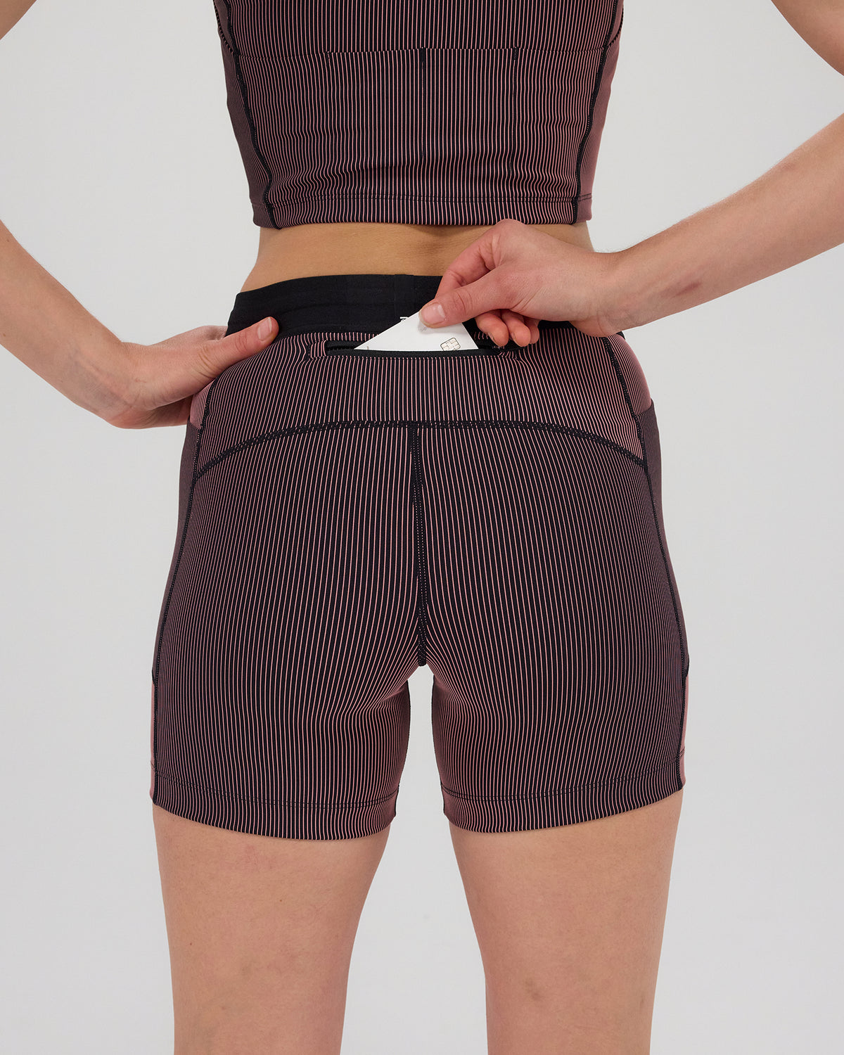 Bandit Striped Cadence™ 5" Compression - Black with Fig - Frontrunner Colombo